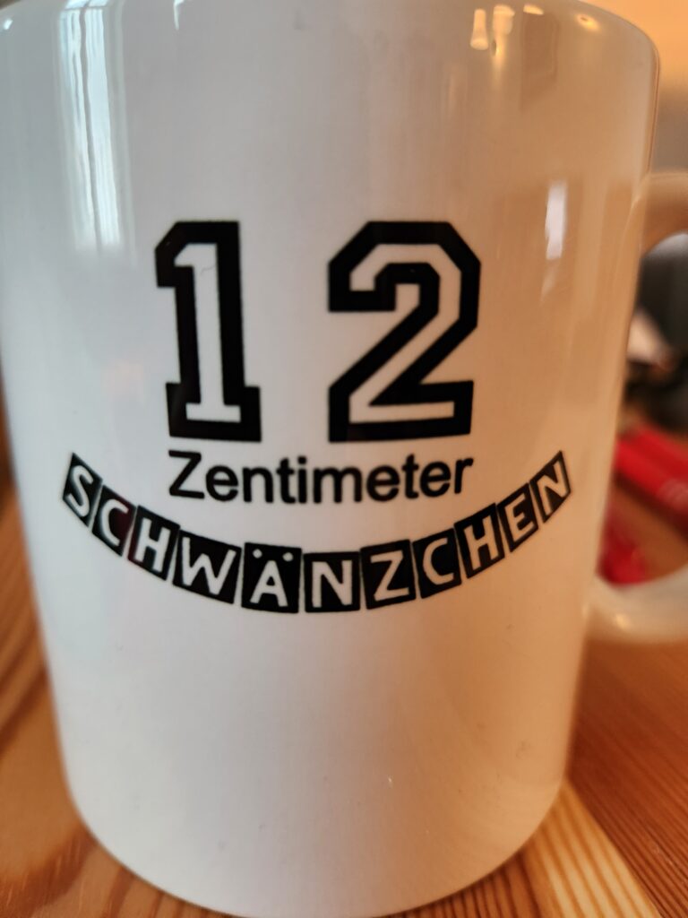 Schwaenzchen-Tasse